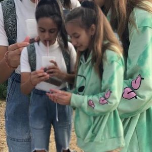 Meet your Posher, Olivia